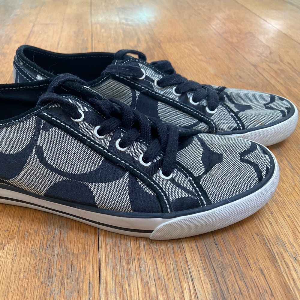 Women’s Coach Sneakers Size 9